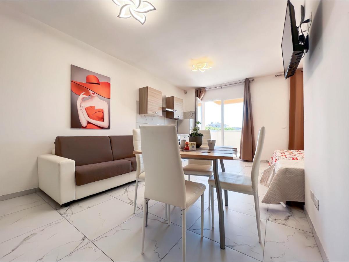 Zeus Apartment Bibione Exterior photo